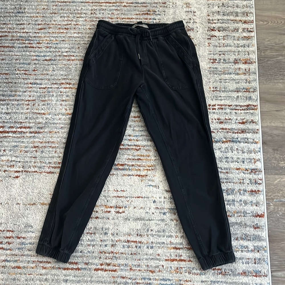 SPRING SALE 🌸 ATHLETA Farallon Cargo Jogger